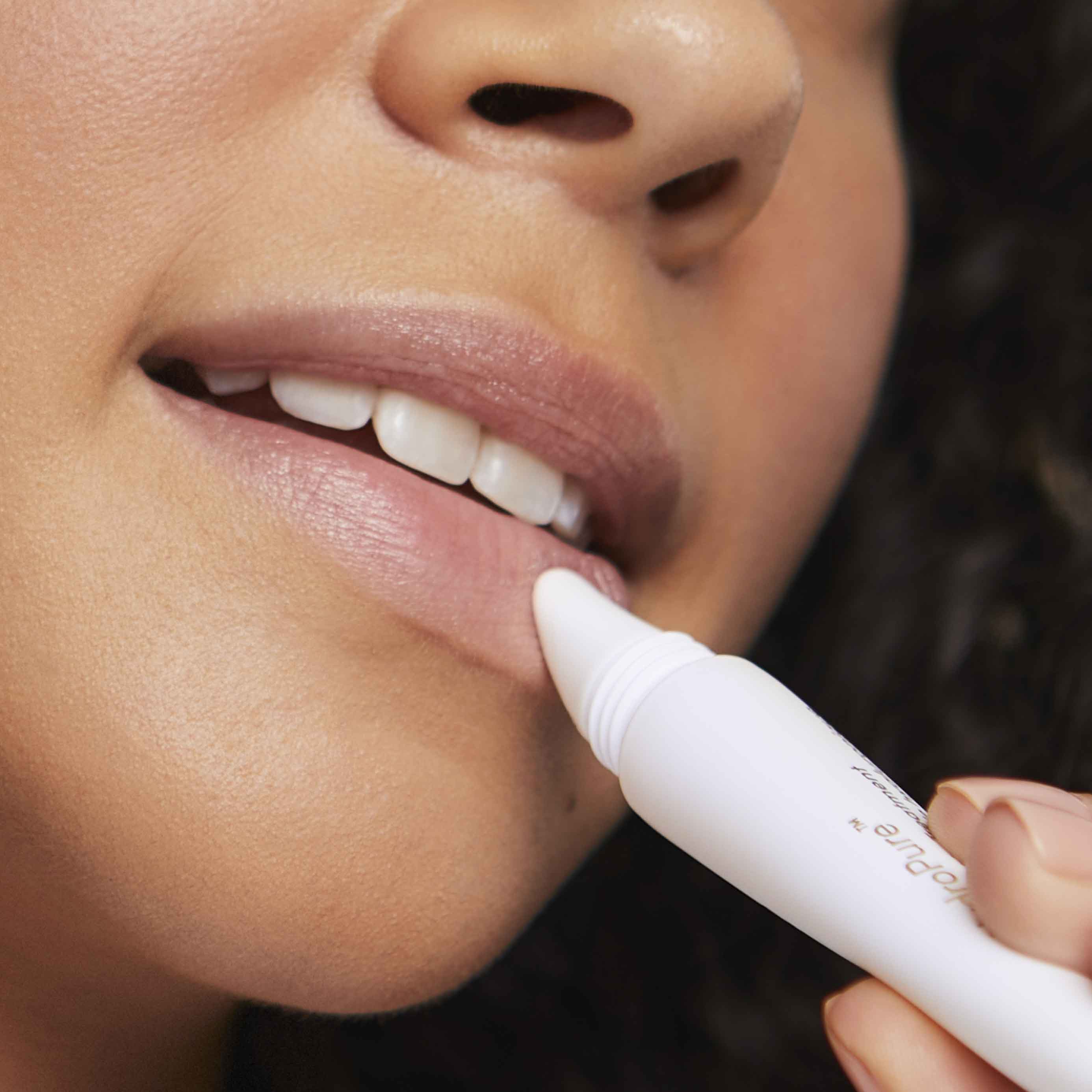 HydroPure™ Hyaluronic Acid Lip Treatment - Image 3