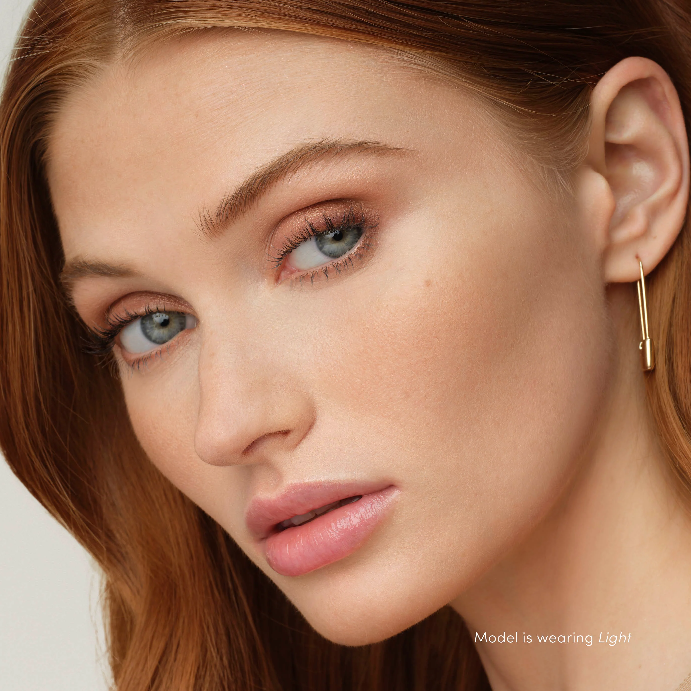 PureBronze Matte Bronzer & Refillable Compact - Image 7